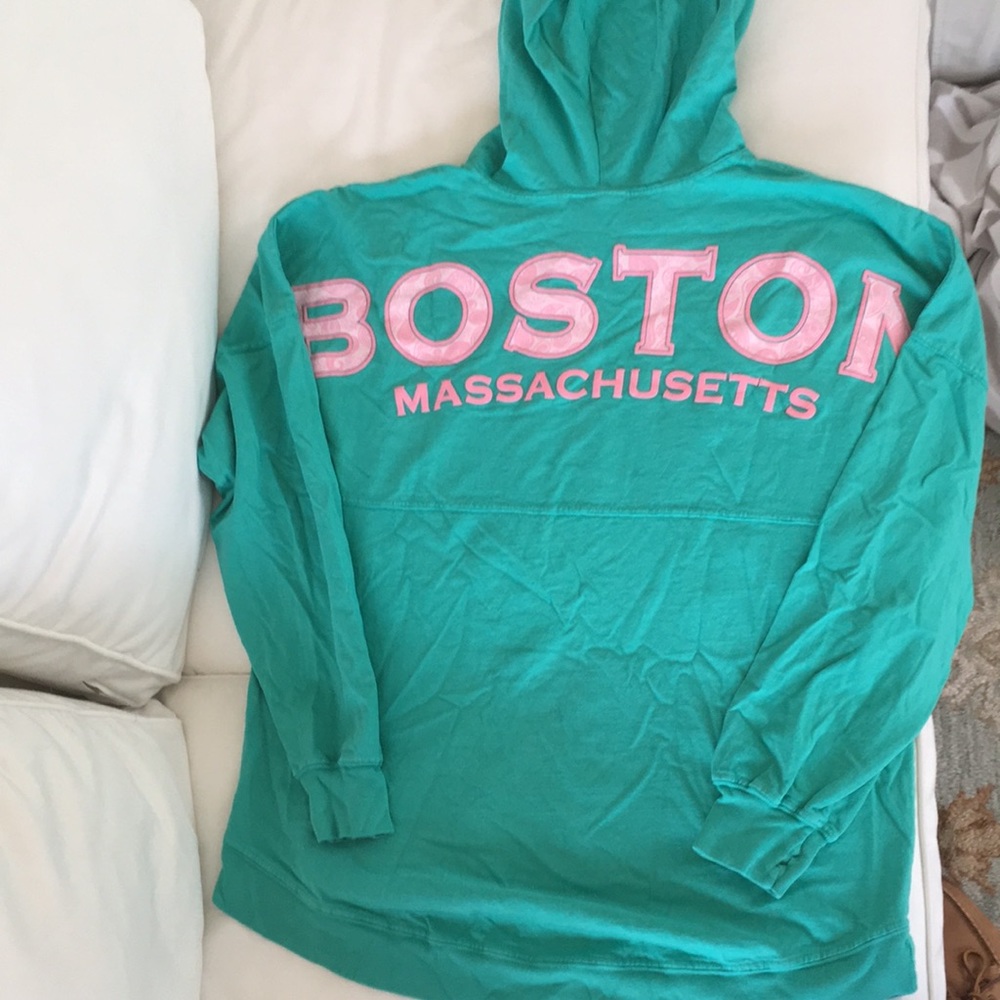 Women’s Boston hoodie